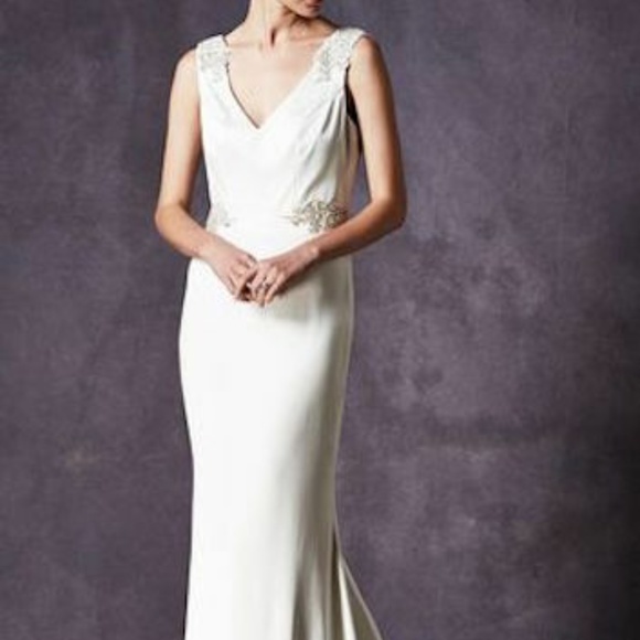 NICOLE MILLER ALEXANDRA SATIN BRIDAL DRESS ID10000 - Picture 2 of 11